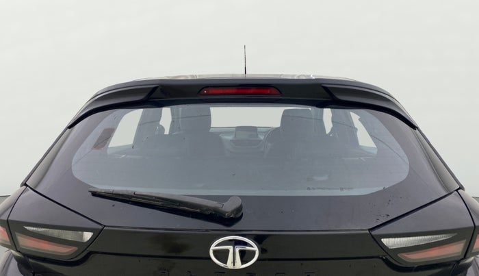 2022 Tata ALTROZ XZA PLUS DARK EDTION, Petrol, Automatic, 24,803 km, Rear Windshield
