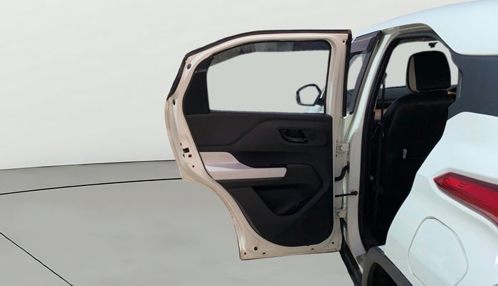 2023 Tata PUNCH ACCOMPLISHED MT, Petrol, Manual, 28,784 km, LHS Rear Door