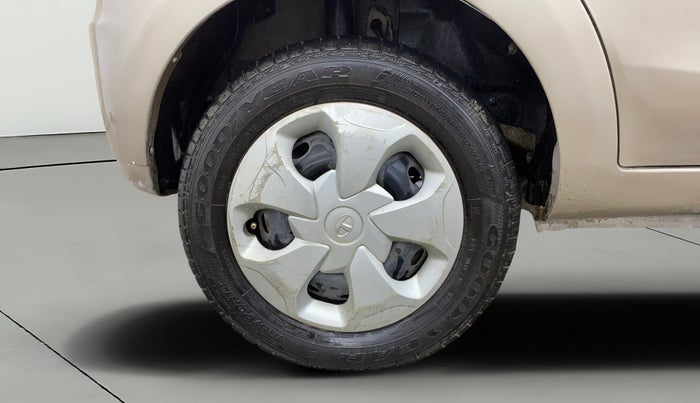 2015 Tata Bolt XM REVOTRON, Petrol, Manual, 61,167 km, Right Rear Wheel