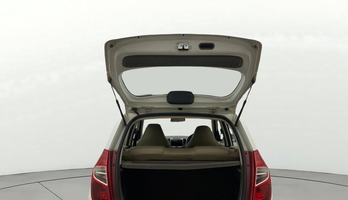 2013 Hyundai i10 MAGNA 1.2, Petrol, Manual, 1,34,639 km, Boot Door Open