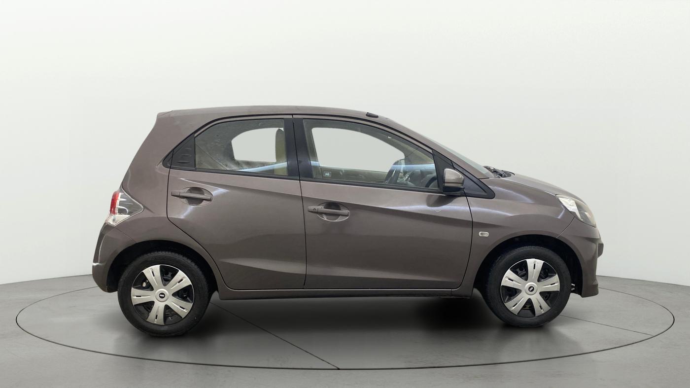 2015 Honda Brio S MT, Petrol, Manual, 38,262 km, Right Side View