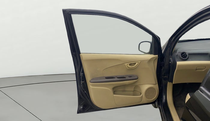 2013 Honda Amaze 1.2L I-VTEC S, Petrol, Manual, 1,10,612 km, LHS Front Door