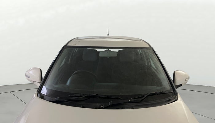 2016 Maruti Swift VDI, Diesel, Manual, 69,476 km, Front Windshield