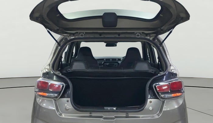 2018 Mahindra KUV 100 NXT K2 P 6 STR, Petrol, Manual, 26,324 km, Boot Open Zoomed View