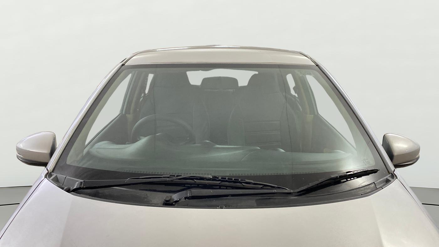 2014 Honda Brio VX AT, Petrol, Automatic, 81,681 km, Front Windshield