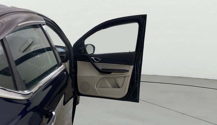 2022 Tata TIGOR XZ PLUS CNG, CNG, Manual, 52,939 km, RHS Front Door