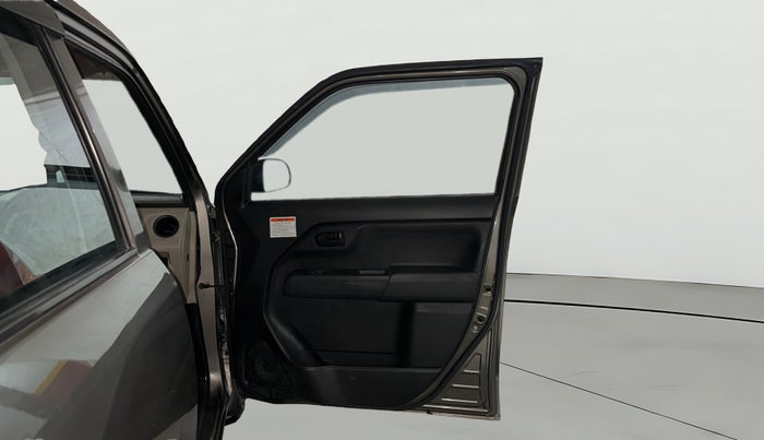 2022 Maruti New Wagon-R LXI CNG (O) 1.0, CNG, Manual, 94,854 km, RHS Front Door