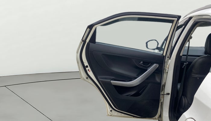 2021 Tata NEXON XM SUNROOF PETROL, Petrol, Manual, 57,668 km, LHS Rear Door