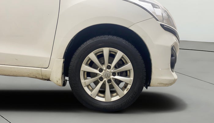 2015 Maruti Ertiga VXI, Petrol, Manual, 74,200 km, Right Front Wheel