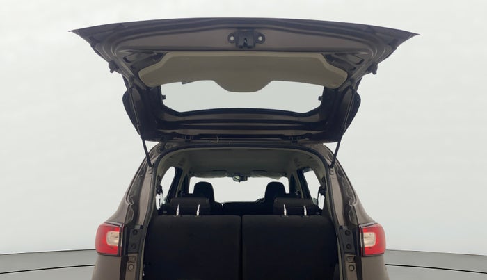 2023 Renault TRIBER RXZ, Petrol, Manual, 39,158 km, Boot Door Open