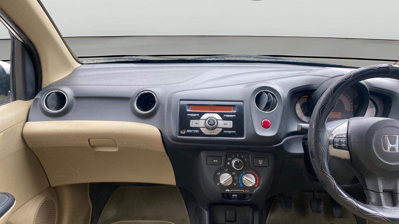 2014 Honda Brio S MT, Petrol, Manual, 73,099 km, Air Conditioner