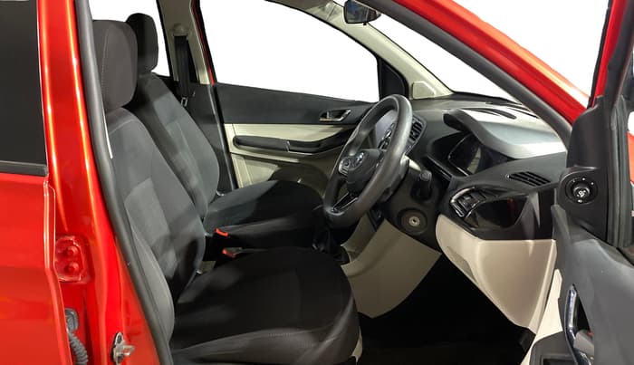2024 Tata Tiago XZ PLUS PETROL, Petrol, Manual, 8,146 km, Right Side Front Door Cabin