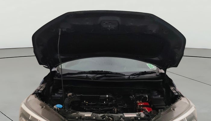 2019 Maruti XL6 ALPHA AT, Petrol, Automatic, 1,36,526 km, Open Bonet