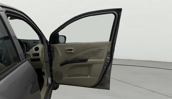 2015 Maruti Celerio ZXI, Petrol, Manual, 78,793 km, RHS Front Door