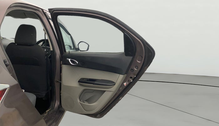 2017 Tata Tiago XZ PETROL, Petrol, Manual, 89,056 km, RHS Rear Door