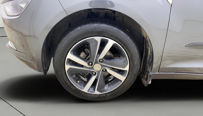 2023 Tata ALTROZ XZ CNG, CNG, Manual, 27,081 km, Left Front Wheel