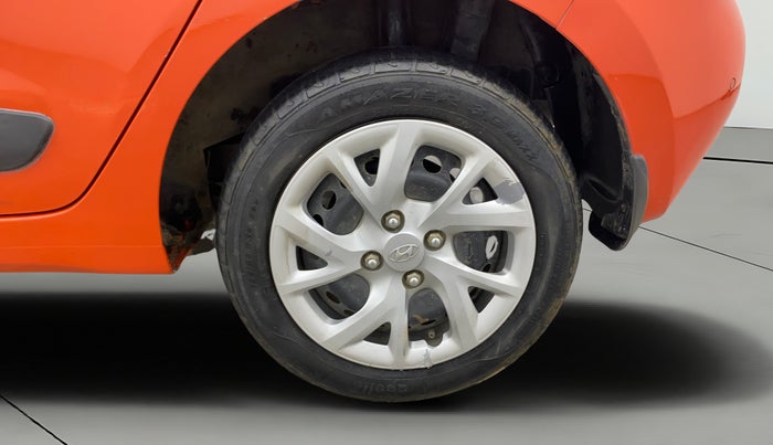 2018 Hyundai Grand i10 SPORTZ (O) 1.2 KAPPA VTVT, Petrol, Manual, 37,985 km, Left Rear Wheel