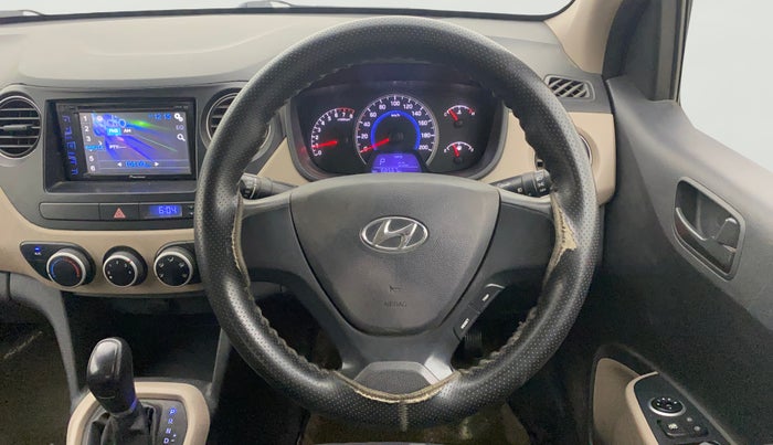 2016 Hyundai Grand i10 MAGNA AT 1.2 KAPPA VTVT, CNG, Automatic, 88,567 km, Steering Wheel Close Up