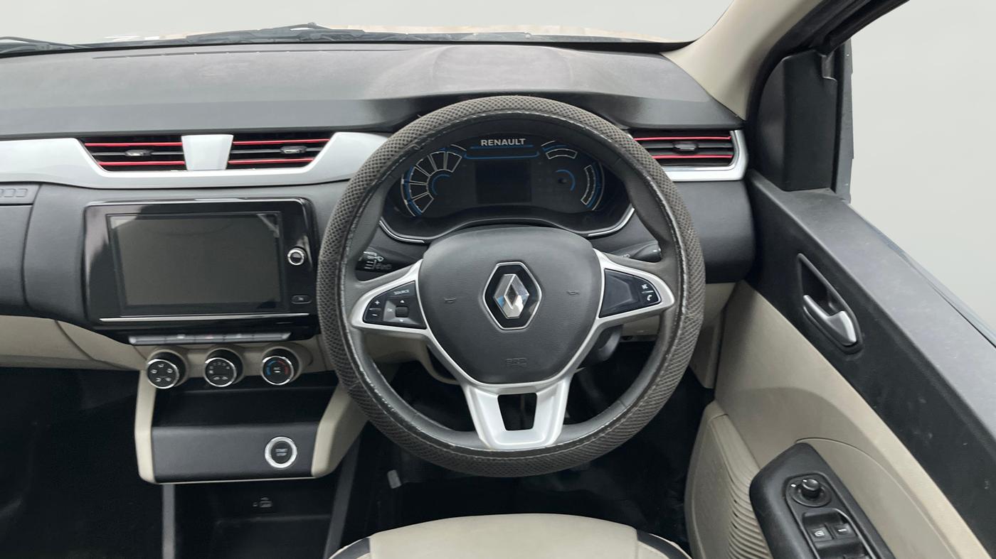 2022 Renault TRIBER RXZ AMT, Petrol, Automatic, 70,597 km, Steering Wheel Close Up
