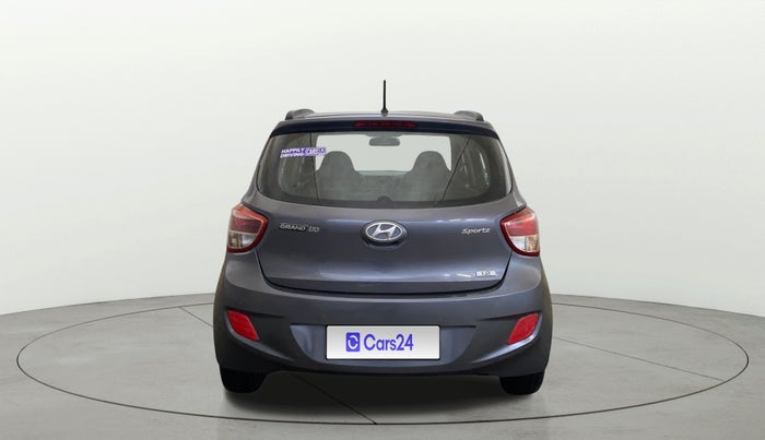 2016 Hyundai Grand i10 SPORTZ 1.2 KAPPA VTVT, Petrol, Manual, 30,747 km, Back/Rear