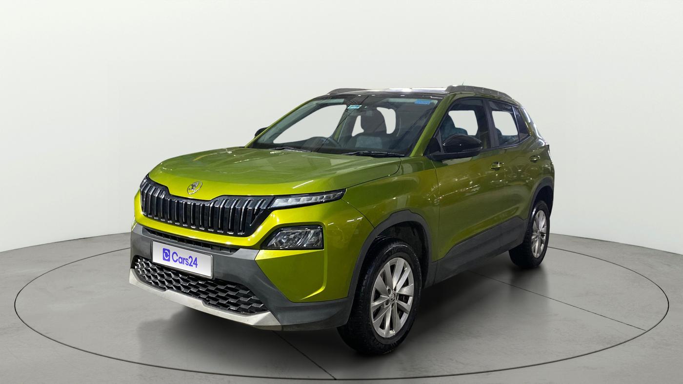 2025 Skoda Kylaq Signature AT, Petrol, Automatic, 9,642 km, Left Front Diagonal