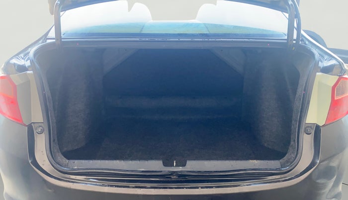 2015 Honda City 1.5L I-VTEC V MT, Petrol, Manual, 51,571 km, Boot Open Zoomed View