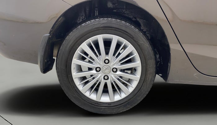 2022 Honda City 1.5L I-VTEC V MT 5TH GEN, Petrol, Manual, 60,849 km, Right Rear Wheel