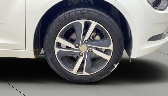 2023 Tata ALTROZ XZ PLUS DIESEL, Diesel, Manual, 10,430 km, Right Front Wheel