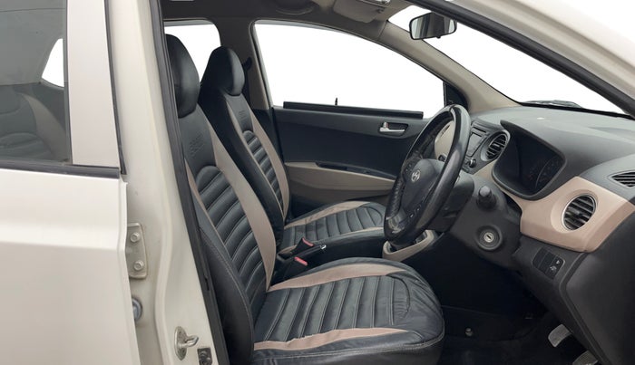 2016 Hyundai Grand i10 SPORTZ 1.2 KAPPA VTVT, Petrol, Manual, 89,264 km, Right Side Front Door Cabin