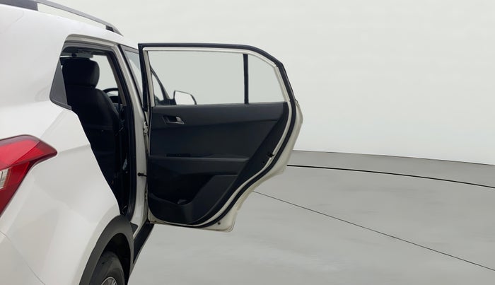 2017 Hyundai Creta SX PLUS AT 1.6 DIESEL, Diesel, Automatic, 89,988 km, RHS Rear Door