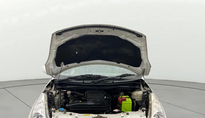 2016 Maruti Swift LXI (O), Petrol, Manual, 94,726 km, Open Bonet