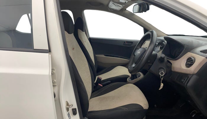 2014 Hyundai Grand i10 MAGNA 1.2 KAPPA VTVT, Petrol, Manual, 5,213 km, Right Side Front Door Cabin