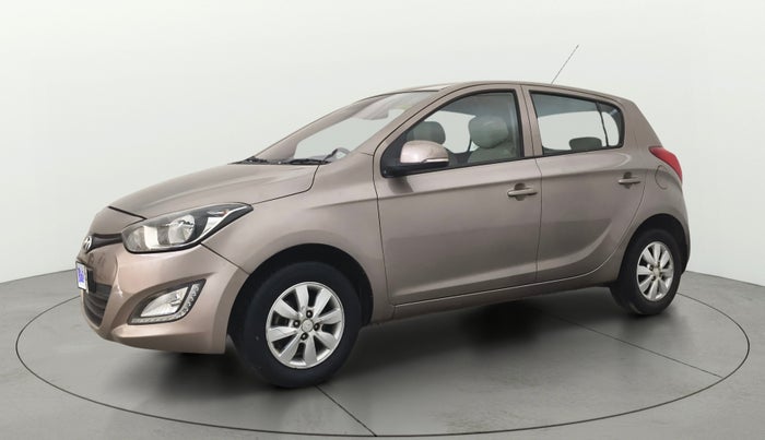 2013 Hyundai i20 SPORTZ 1.4 CRDI, Diesel, Manual, 1,01,692 km, Left Front Diagonal