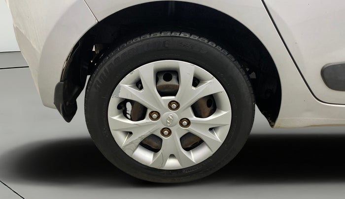 2014 Hyundai Grand i10 SPORTZ 1.2 KAPPA VTVT, Petrol, Manual, 84,021 km, Right Rear Wheel