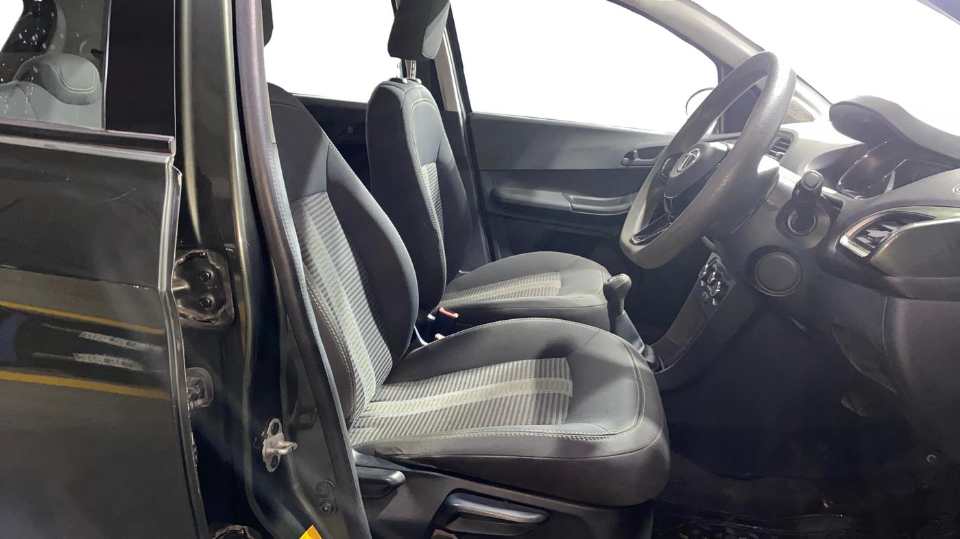 2022 Tata TIAGO NRG XZ MT, Petrol, Manual, 28,771 km, Right Side Front Door Cabin