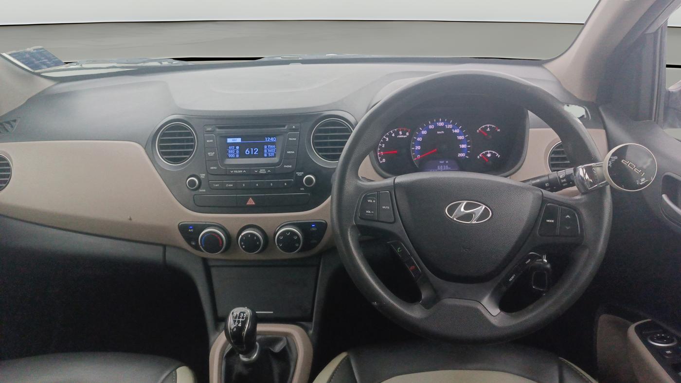 2014 Hyundai Xcent S 1.1 CRDI, Diesel, Manual, 1,03,045 km, Steering Wheel Close Up