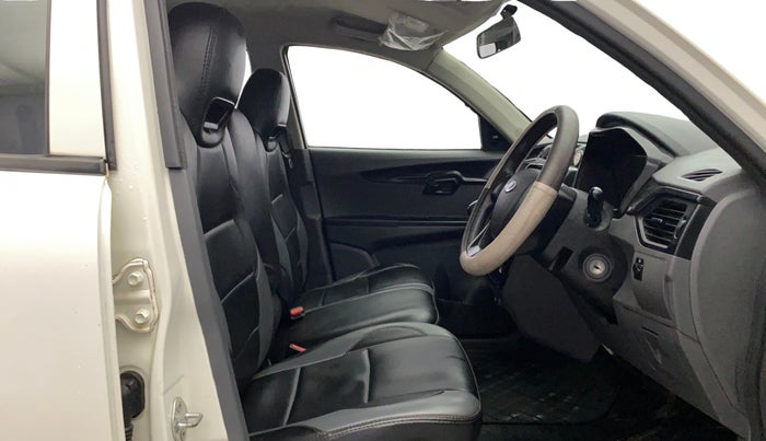 2020 Mahindra KUV 100 NXT K4+ P 6 STR, Petrol, Manual, 55,833 km, Right Side Front Door Cabin