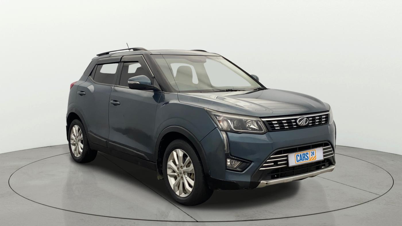 2019 Mahindra XUV300 W8 1.5 DIESEL, Diesel, Manual, 84,136 km, Right Front Diagonal