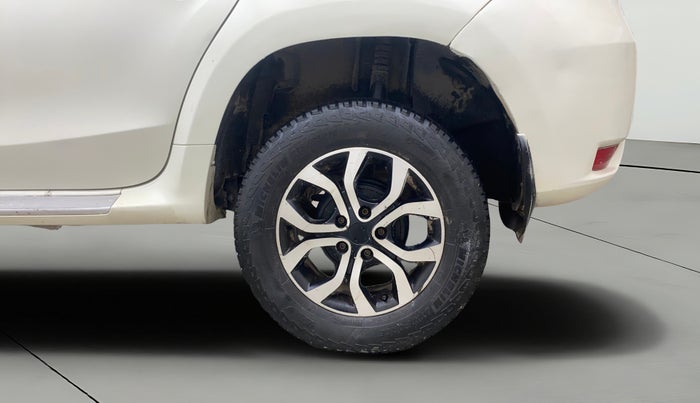 2014 Nissan Terrano XL D PLUS, Diesel, Manual, 1,47,366 km, Left Rear Wheel