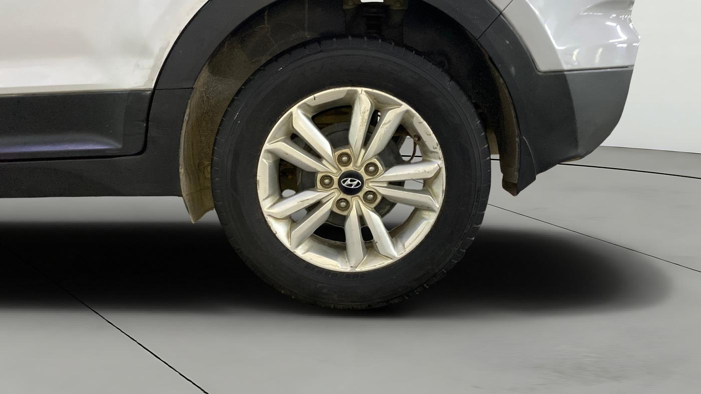 2015 Hyundai Creta SX PLUS 1.6 PETROL, Petrol, Manual, 95,740 km, Left Rear Wheel