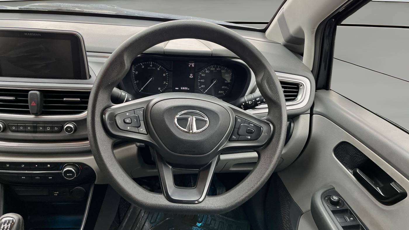 2021 Tata ALTROZ XT DIESEL, Diesel, Manual, 63,691 km, Steering Wheel Close Up
