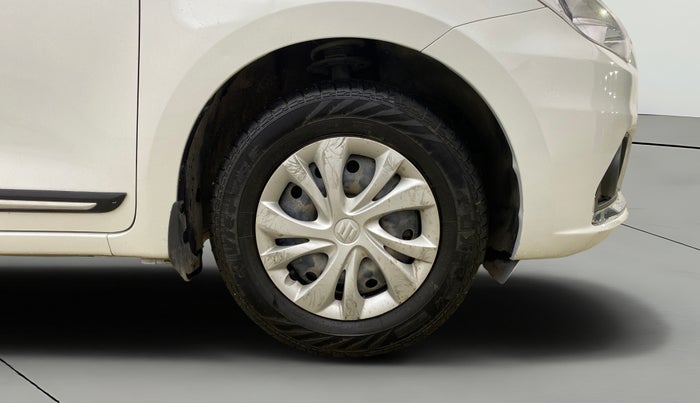 2023 Maruti Dzire VXI, Petrol, Manual, 66,825 km, Right Front Wheel