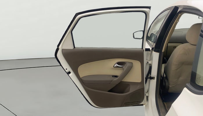 2012 Skoda Rapid AMBITION 1.6 TDI CR MT, Diesel, Manual, 1,25,665 km, LHS Rear Door