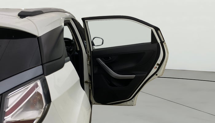 2021 Tata NEXON XM DIESEL, Diesel, Manual, 44,718 km, RHS Rear Door