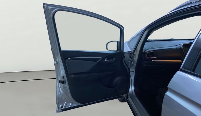 2017 Honda WR-V 1.5L I-DTEC VX MT, Diesel, Manual, 1,06,869 km, LHS Front Door