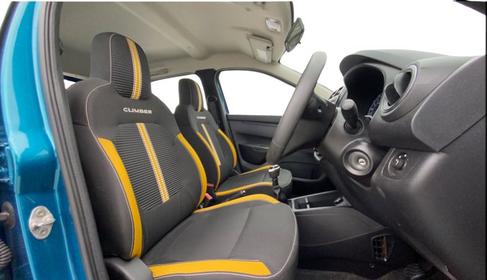 2023 Renault Kwid CLIMBER MT 1.0, Petrol, Manual, 31,193 km, Right Side Front Door Cabin