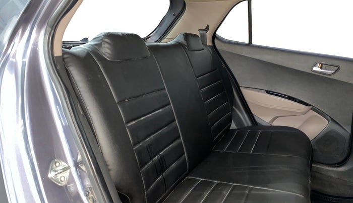 2019 Hyundai Grand i10 SPORTZ 1.2 KAPPA VTVT, Petrol, Manual, 71,497 km, Right Side Rear Door Cabin