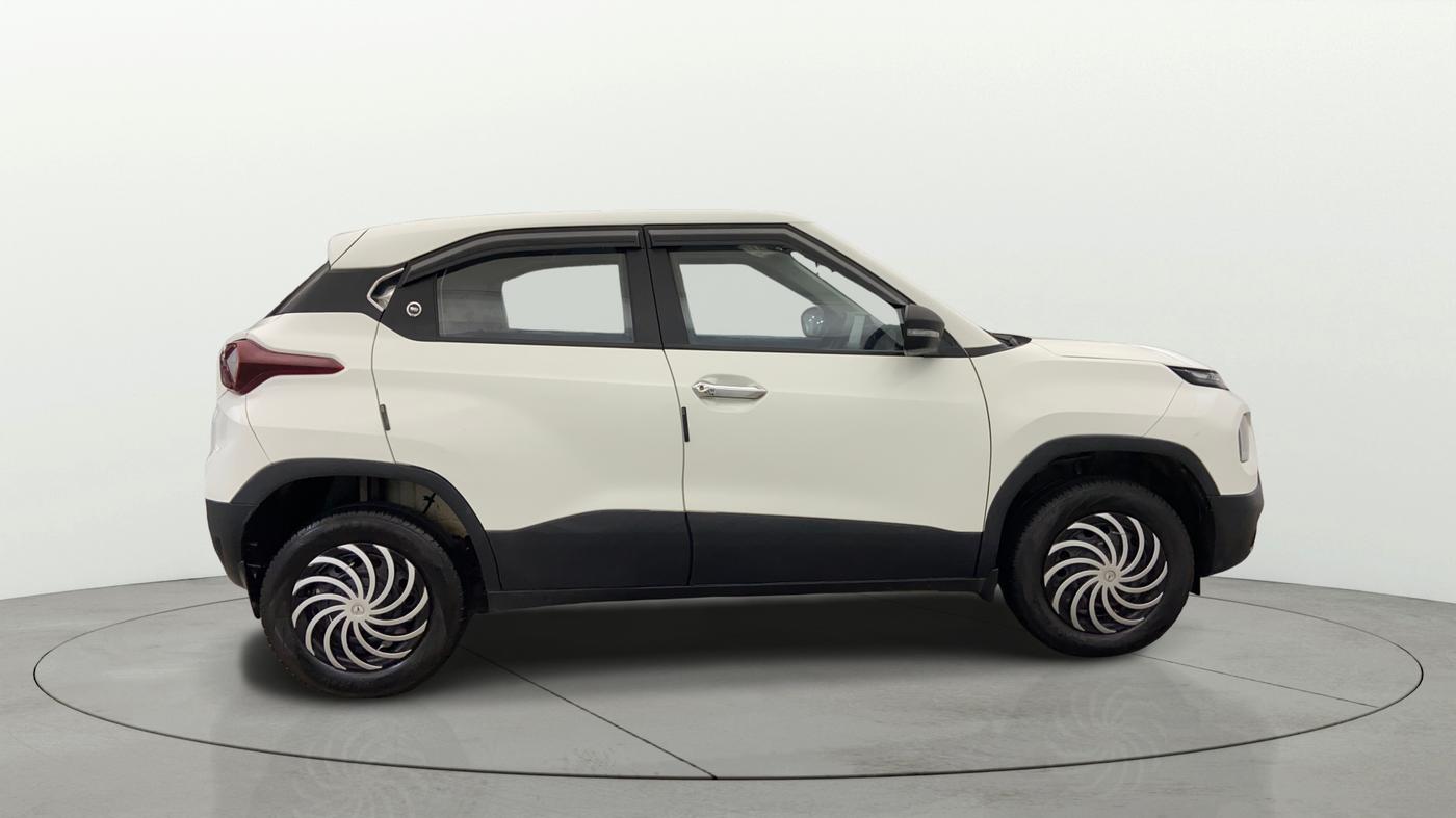 2024 Tata PUNCH Pure (O) , Petrol, Manual, 16,192 km, Right Side View