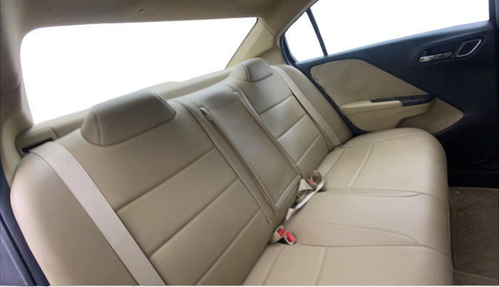 2018 Honda City 1.5L I-VTEC V MT, Petrol, Manual, 81,066 km, Right Side Rear Door Cabin