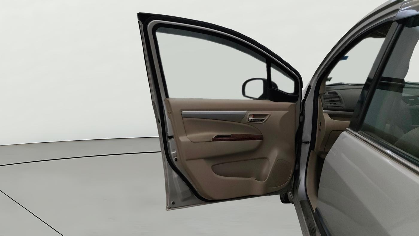 2017 Maruti Ertiga ZXI+, Petrol, Manual, 40,365 km, LHS Front Door